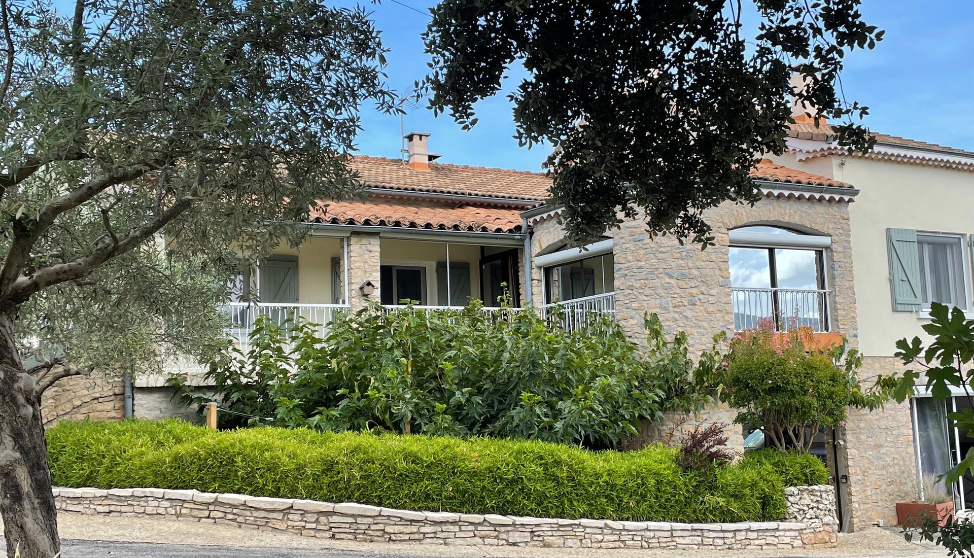 Le petit Vialto, gîtes avec piscine en Ardèche